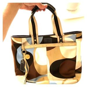 Coach Hamptons Weekend Scarf Print Tote
